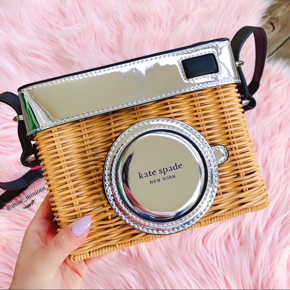 ✨HP✨Kate Spade Camera Straw Bag - Picture 8 of 8